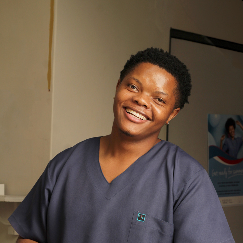TSHIDISO MOFOKENG

DENTAL ASSISTANT
HC.DA (CUT)